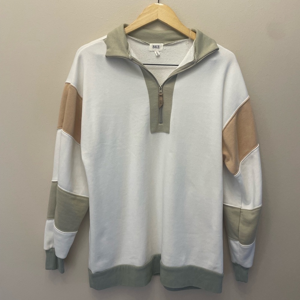 BKE color block sweatshirt